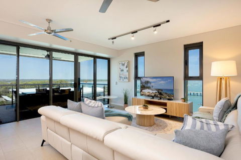 Darwin Waterfront Penthouse - Kalgoorlie Accommodation 3