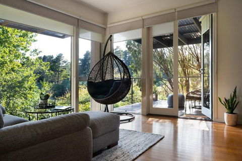 Daylesford Spa Villa 5 - Kalgoorlie Accommodation 1