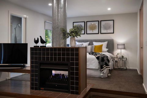 Daylesford Spa Villa 5 - Kalgoorlie Accommodation 3