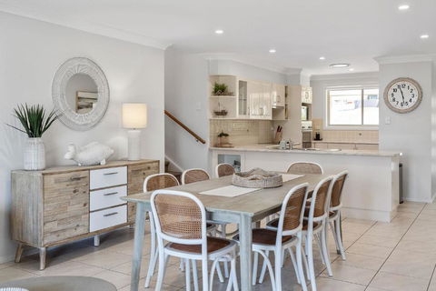 Days - Kalgoorlie Accommodation 4