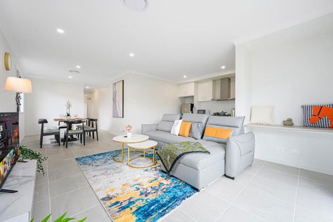 Denham Court 4Br With Central AC & WiFi Near Coles - Kalgoorlie Accommodation 2