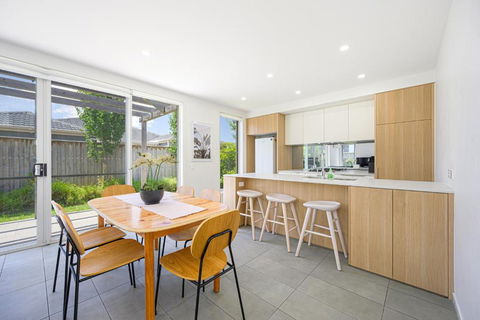 Denham Court Adorable 4Br House With Wifi &Parking - Kalgoorlie Accommodation 1