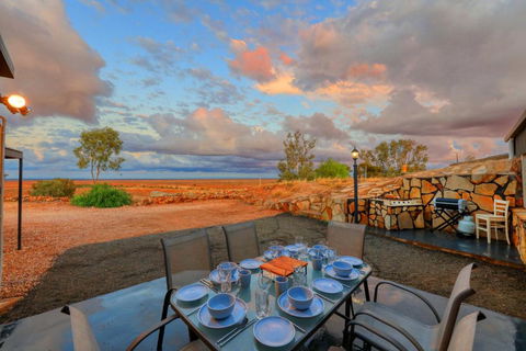 Desert Hideaway - Underground Living - White Cliffs - Kalgoorlie Accommodation 0