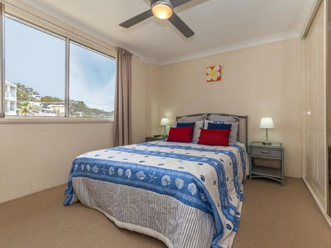 3 'Sunset' 11 Victoria Parade - Stunning Unit Right Across From The Water - Kalgoorlie Accommodation 1
