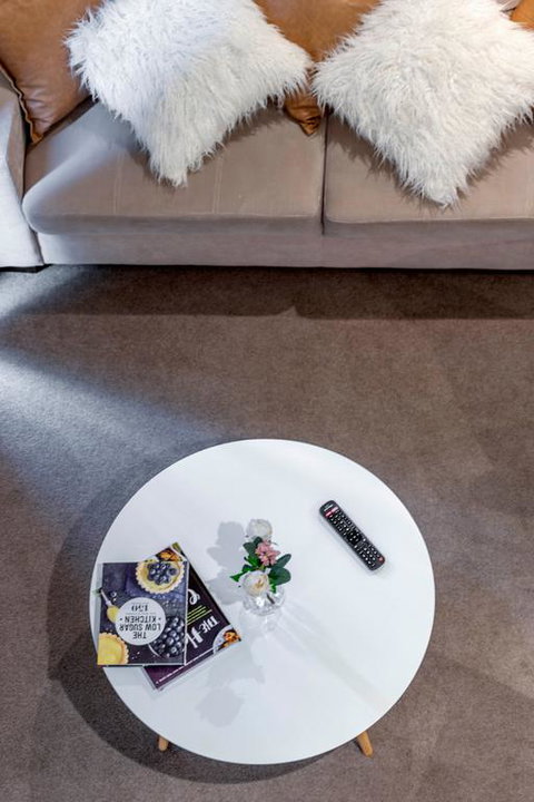 3 BDR Stylish City Retreat // Close To All And Everything In Canberra - Kalgoorlie Accommodation 3