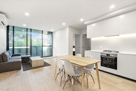 3 Bed Rooms Apartment Super Convenient Location - Kalgoorlie Accommodation 1