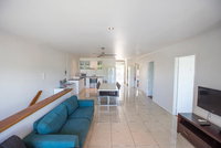 3 Bedroom Apartment // Spence St