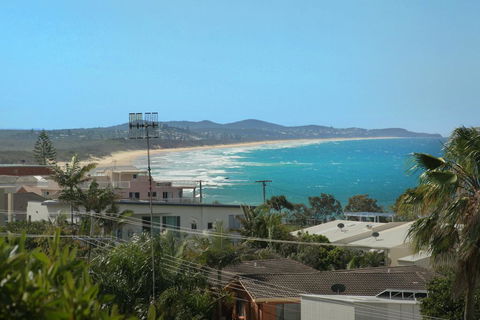 32 Barra Crescent, Coolum Beach. Bond 500, FOXTEL, WIFI, Linen Supplied - Kalgoorlie Accommodation 1