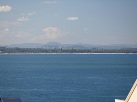 33 Gloucester St -huge Holiday House In Nelson Bay With Pool And Stunning Water Views - Kalgoorlie Accommodation 1