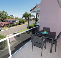 4 'Frangipani' 30 Leonard Avenue - spacious townhouse - Kalgoorlie Accommodation
