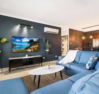 4 BEDROOM GARDENS ESCAPE - CHAMPAGNE STAYS Darwin - Kalgoorlie Accommodation