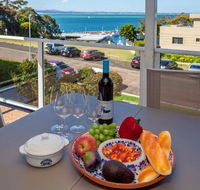 4 Portofino  Nelson Bay - Kalgoorlie Accommodation