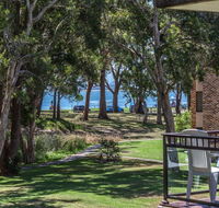 45 'Bay Parklands' 2 Gowrie Ave - pool tennis court spa  across the road to the beach - Kalgoorlie Accommodation
