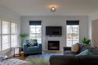5 Bedroom Close to Beach and Moorpanyal Park