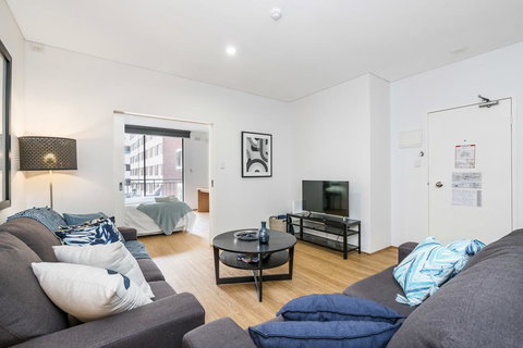 504 Perth CBD Huge And Beautiful - Kalgoorlie Accommodation 3