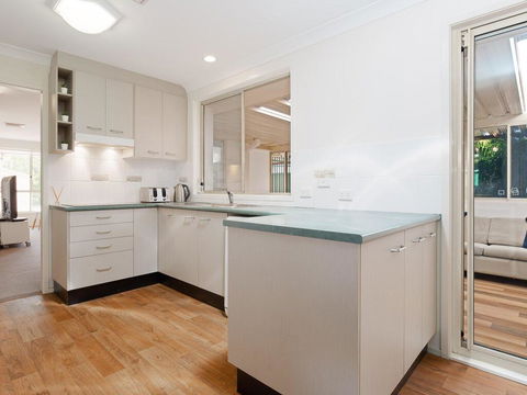 51 Rigney Street - Pet Friendly House With Aircon - Kalgoorlie Accommodation 0