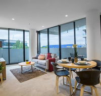 64 RiverHome2Bd1Bth FreeWiFi FreeParking - Kalgoorlie Accommodation