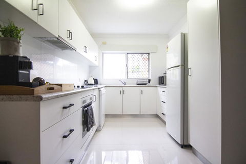 66 Martyn Street - Kalgoorlie Accommodation 1
