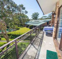 73 'Bay Parklands' 2 Gowrie Avenue - solar heated pool spa tennis court  views - Kalgoorlie Accommodation