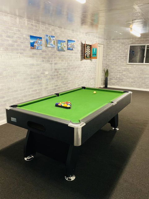 89 Berrambool Drive - Kalgoorlie Accommodation 3