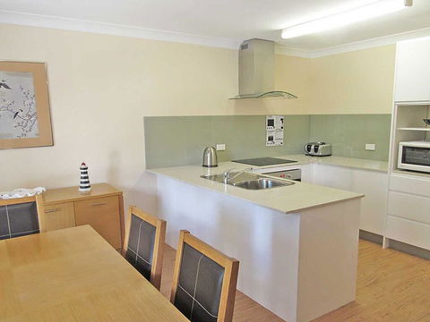 8c Norburn Avenue - Great Family Budget Holiday - Kalgoorlie Accommodation 1