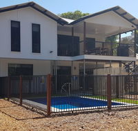 9 Ibis Court - pool beach volleyball air conditioning - Kalgoorlie Accommodation