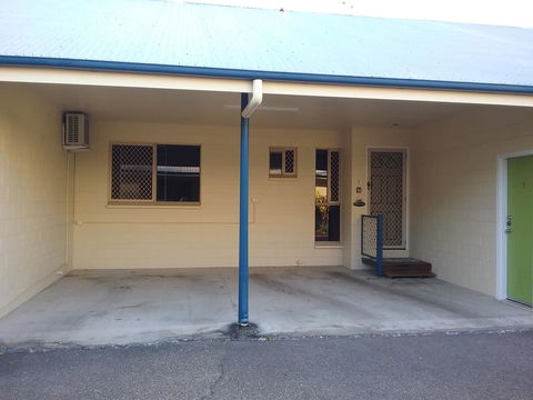 A City Retreat, 2BR Apartment - Reid Park -Townsville - Kalgoorlie Accommodation 1