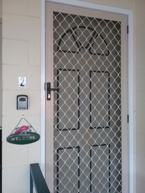 A City Retreat, 2BR Apartment - Reid Park -Townsville - Kalgoorlie Accommodation 2