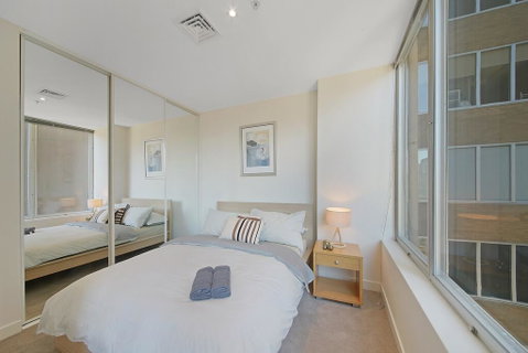 A Comfy & Central 2BR Apt Near Flinders Station - Kalgoorlie Accommodation 0