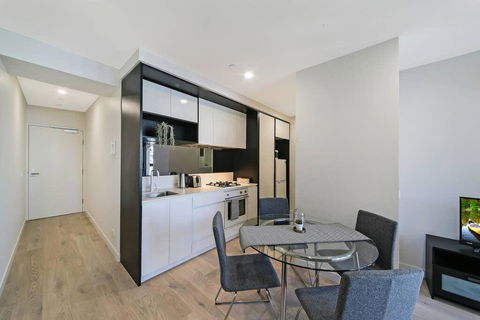A Cozy & Stylish Suite Near Melbourne Central - Kalgoorlie Accommodation 2