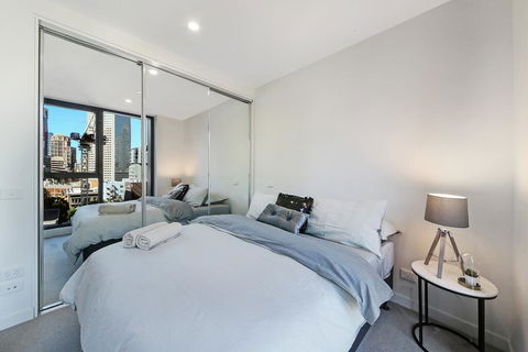 A Cozy & Stylish Suite Near Melbourne Central - Kalgoorlie Accommodation 0