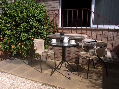 A Furnished Townhouse In Goulburn - Kalgoorlie Accommodation 3