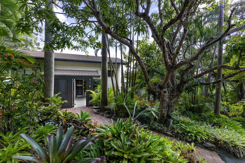 A Little Cove Treasure, Noosa Heads - Kalgoorlie Accommodation 1