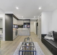 A Modern 2BR Apt 5-min Walk to Melbourne Central - Kalgoorlie Accommodation