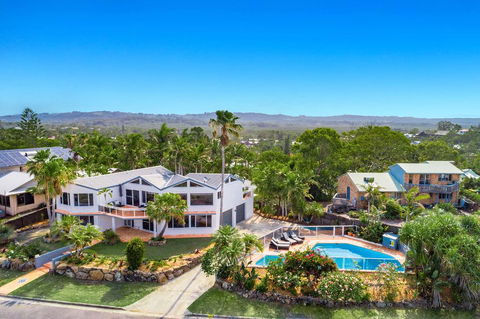A PERFECT STAY - Byron Pacific Vista - Kalgoorlie Accommodation 0