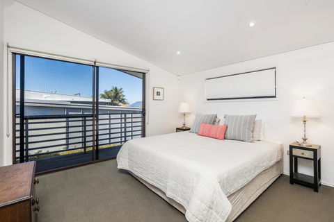 A PERFECT STAY - Sandy Feet - Kalgoorlie Accommodation 3