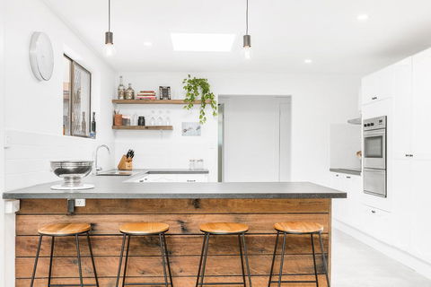 A PERFECT STAY - Sea Salt - Kalgoorlie Accommodation 0