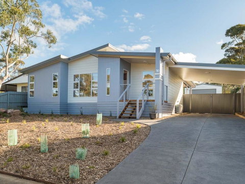 A Perfect Ten - Kalgoorlie Accommodation 0