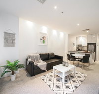 A Spacious  Central 2BR Apt Near Flinders Station - Kalgoorlie Accommodation