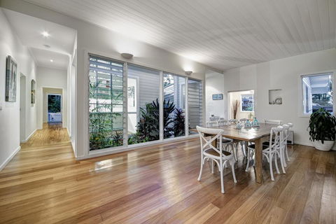 A Summer Cottage - Kalgoorlie Accommodation 3
