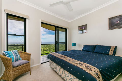 A SWEET ESCAPE - Above Byron - Kalgoorlie Accommodation 1