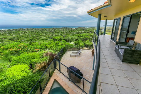 A SWEET ESCAPE - Above Byron - Kalgoorlie Accommodation 2