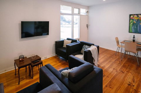 A Wave Away @ Glenelg Cosy Unit Near The Beach - Kalgoorlie Accommodation 1
