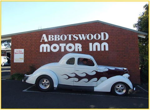Phicon Pty Ltd - Kalgoorlie Accommodation 3