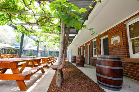 Abermain Hotel - Kalgoorlie Accommodation 0