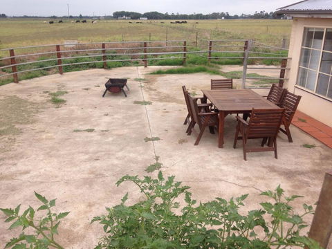 Abington Farm - Kalgoorlie Accommodation 1