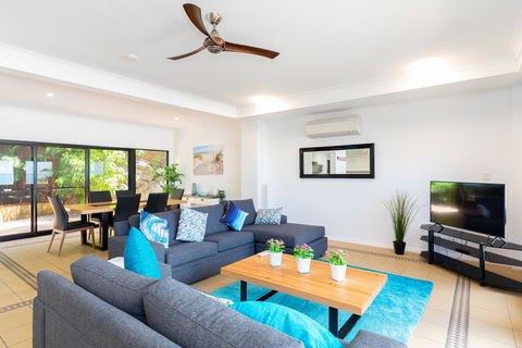 Absolute Airlie - Kalgoorlie Accommodation 2