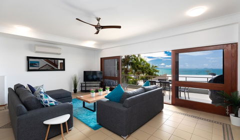 Absolute Airlie - Kalgoorlie Accommodation 1