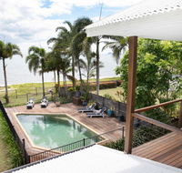 ABSOLUTE BEACHFRONT BLISS  NEWELL BEACH - Kalgoorlie Accommodation