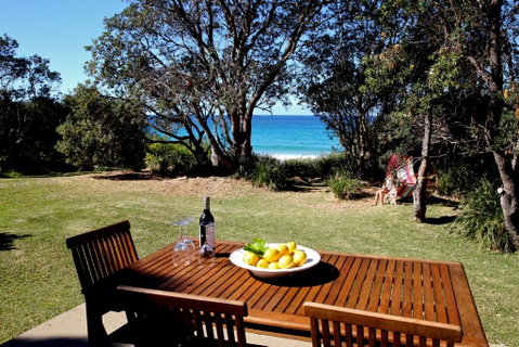 Absolute Beachfront Mollymook - Kalgoorlie Accommodation 0